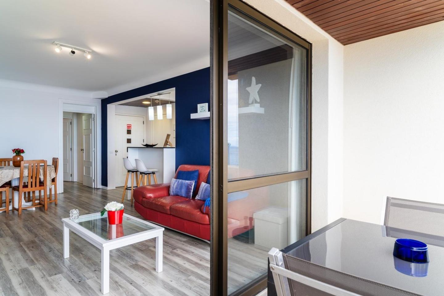 Sunny Getaway In Appartement *